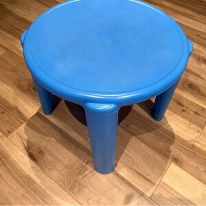Little Tykes Activity Table and Chairs